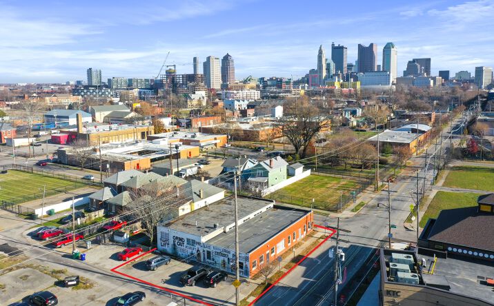 Pictures of Retail property located at 640 W Rich St, Columbus, OH 43215 for comps - image #1