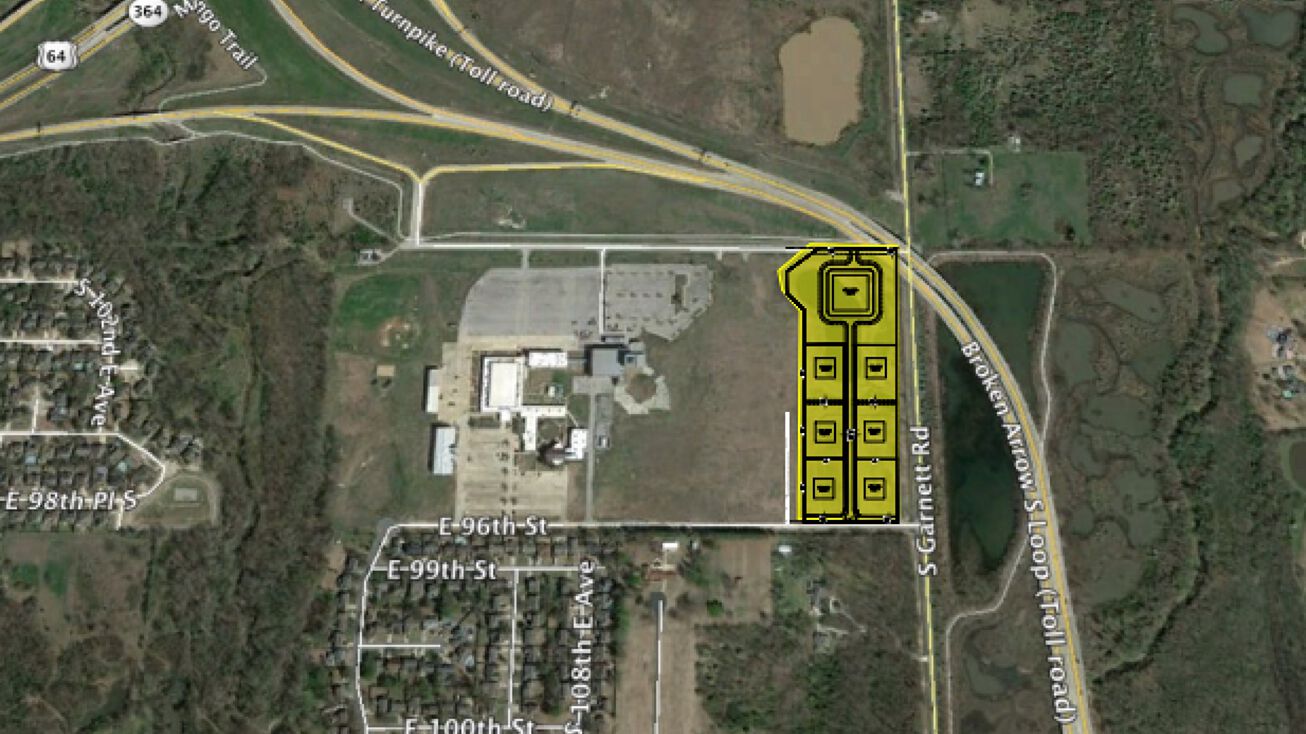 Pictures of Land property located at SW/C Creek & Garnett, Tulsa, OK 74133 for sales - image #1