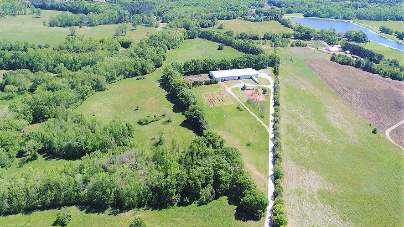 5575 Dobbins Bridge Rd, Anderson, SC 29626