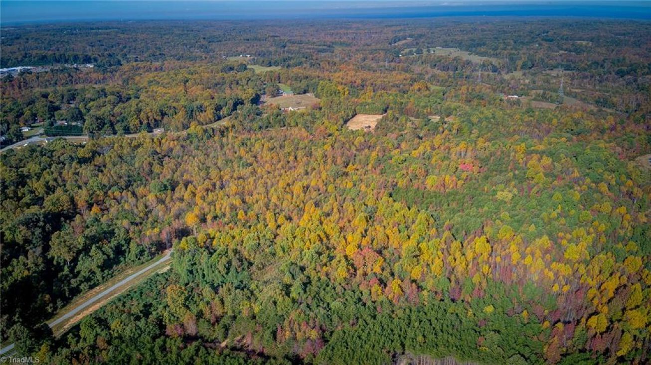 000 Crossroads Lane, Reidsville, NC 27320