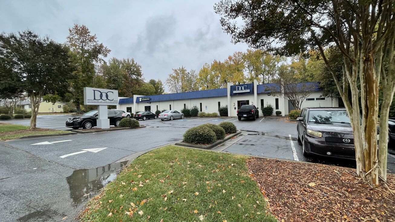 2641 Court Dr, Gastonia, NC 28054