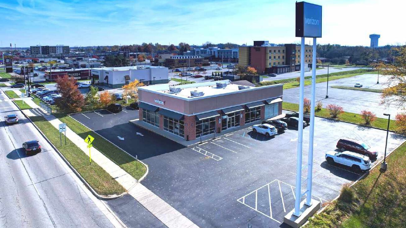 1530 E. Wooster Street, Bowling Green, OH 43402 Retail Property for