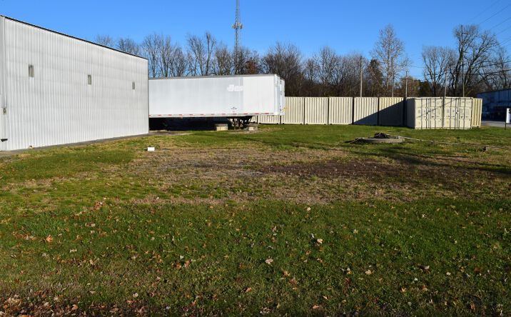 Pictures of Industrial, Self Storage property located at 600 S Camp Ave, Olney, IL 62450 for sales - image #1
