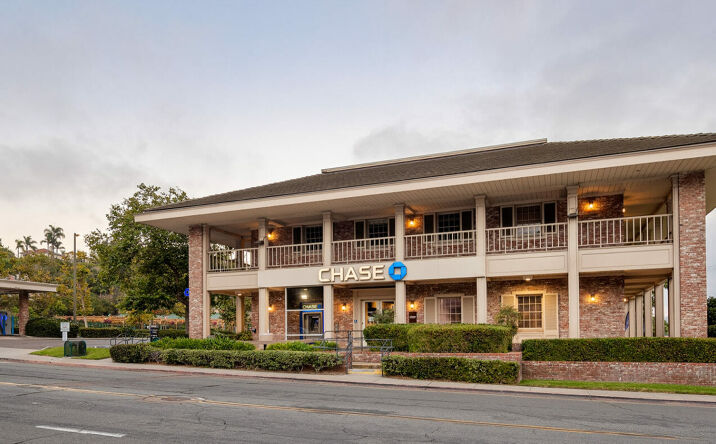 image of property at 2830 VIA DE LA VALLE Del Mar CA 92014-1917