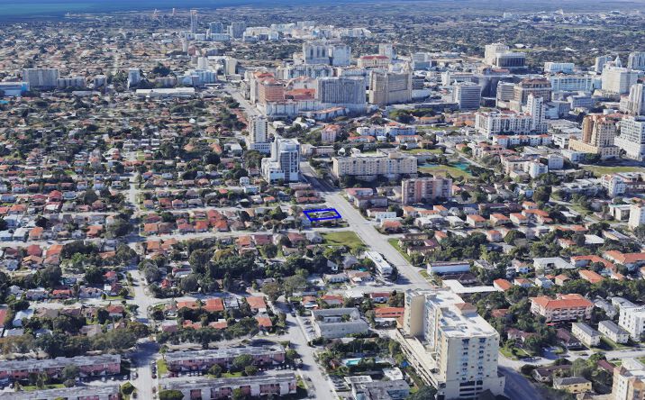 Pictures of Multifamily property located at 2622 NW 24th St, Miami, FL 33142 for sales - image #1