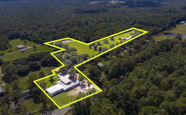 Pictures of Land property located at 30405 Dobbin-Huffsmith Rd, Magnolia, TX 77354 for sales - image #1
