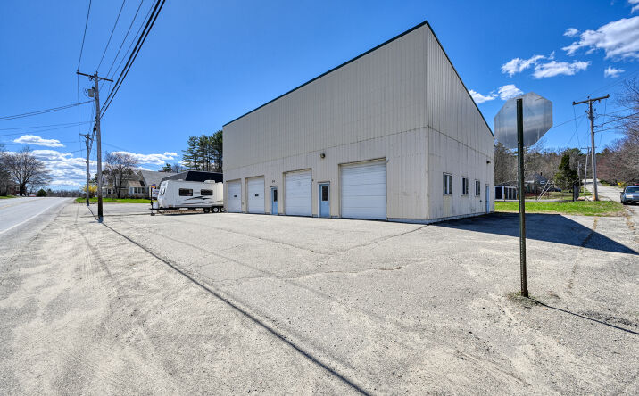 Pictures of Retail, Industrial property located at 74 ME-133, Winthrop, ME 04364 for sales - image #1