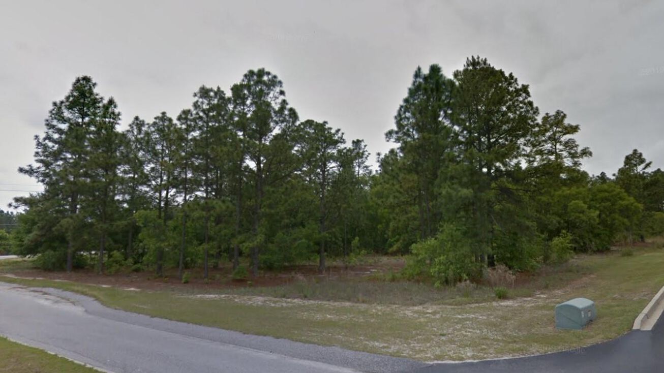 803 Carolina Dr, Lugoff, SC 29078