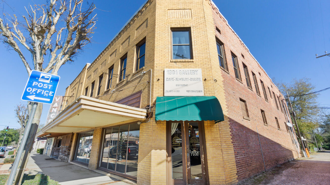 803 Main Street, Chipley, FL 32428