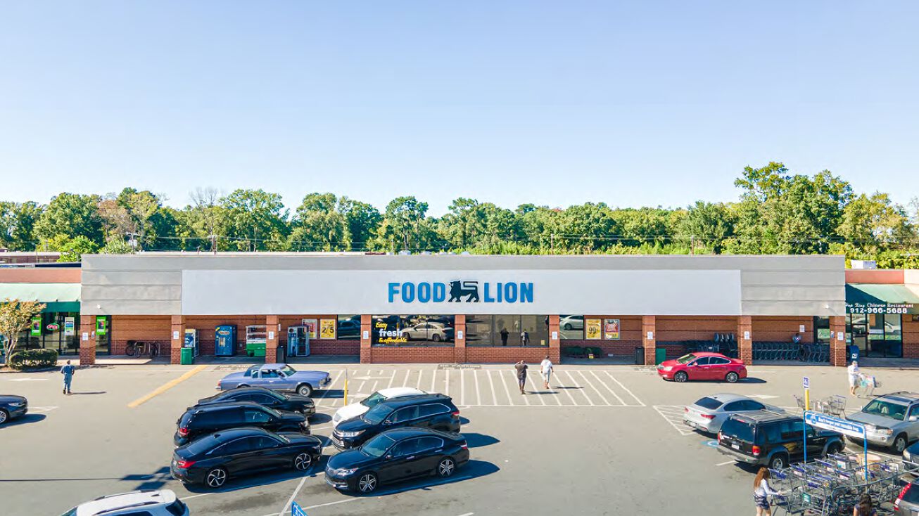 Pictures of Retail property located at 109 Minus Ave, Garden City, GA