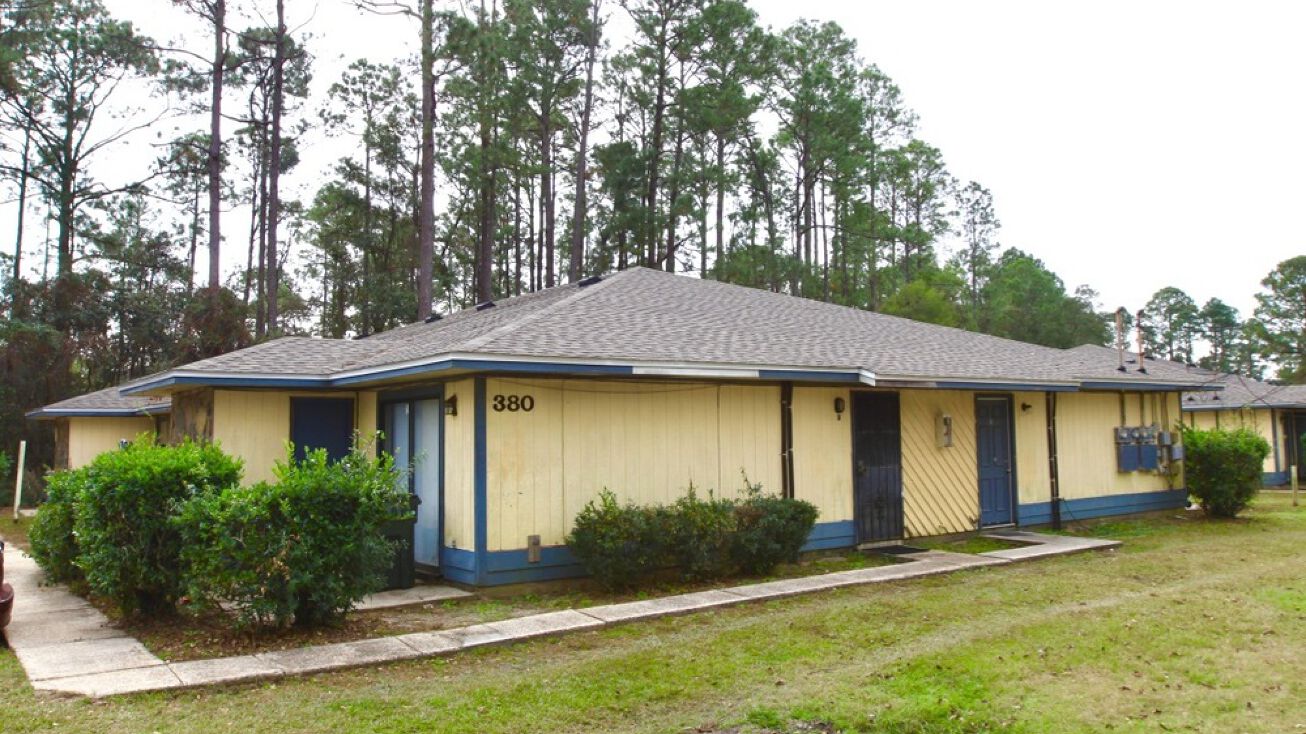 260 530 Crow Rd, Pensacola, FL 32506