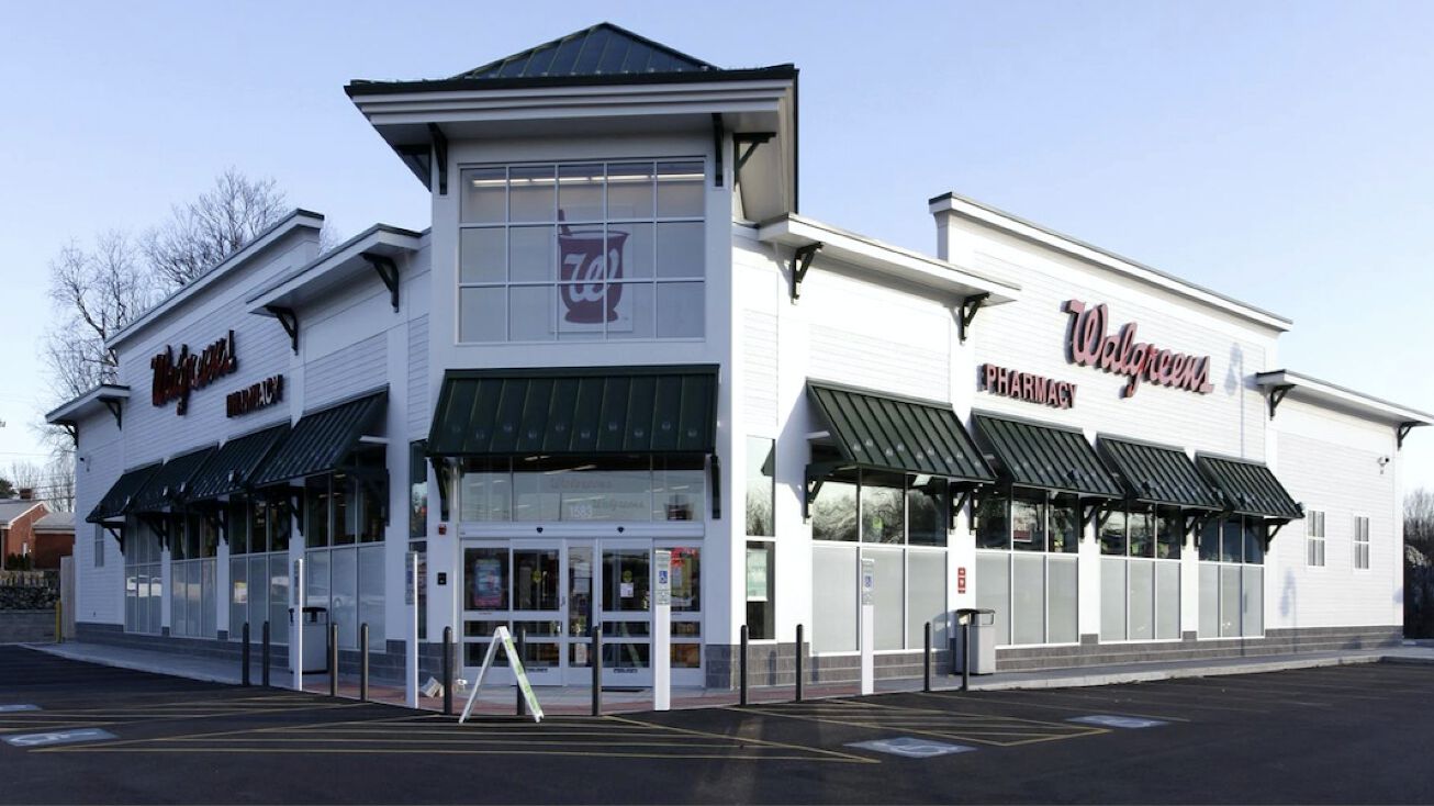 1583 Atwood Ave, Johnston, RI 02919