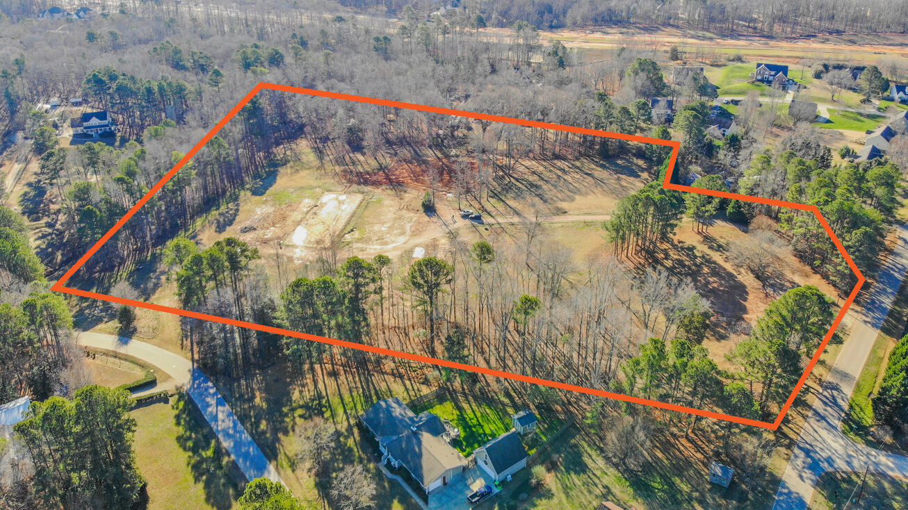 8521 Lawdraker Rd, Apex, NC 27539