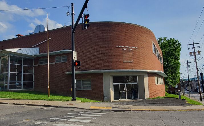 Pictures of Retail property located at 494 Spruce St, Morgantown, WV 26505 for sales - image #1