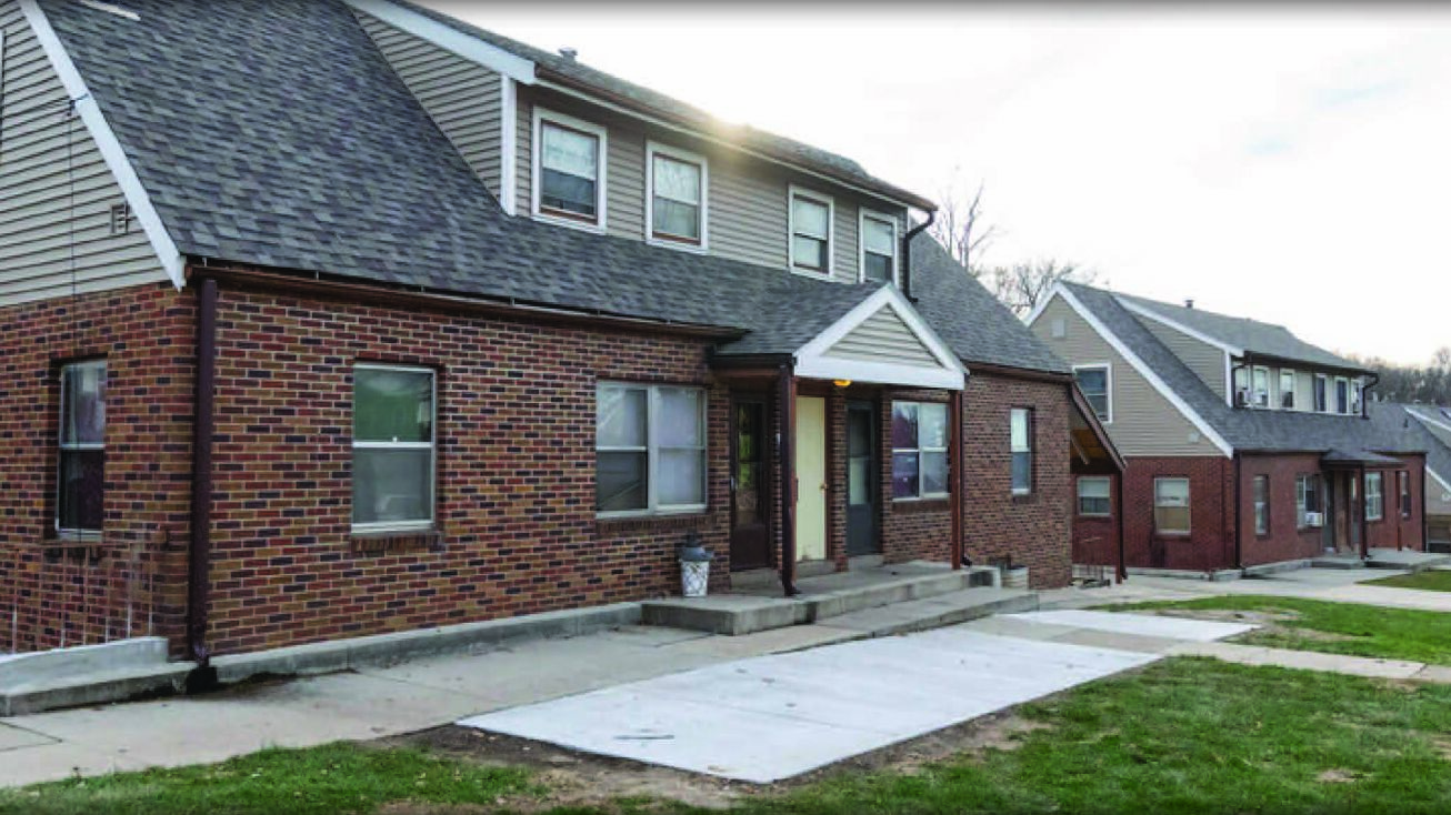 808 Bancroft St, Des Moines, IA 50315