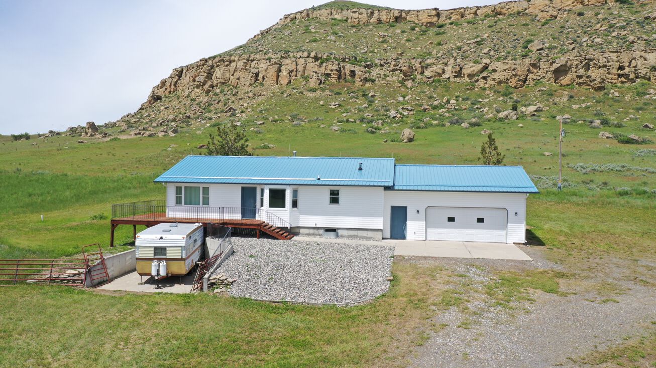 4905 Pryor Rd, Billings, MT 59101