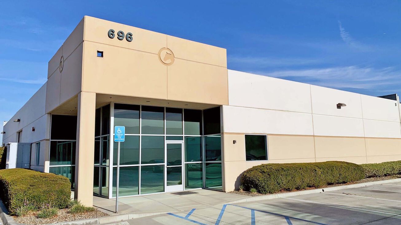 696 Parkridge Ave, Norco, CA 92860