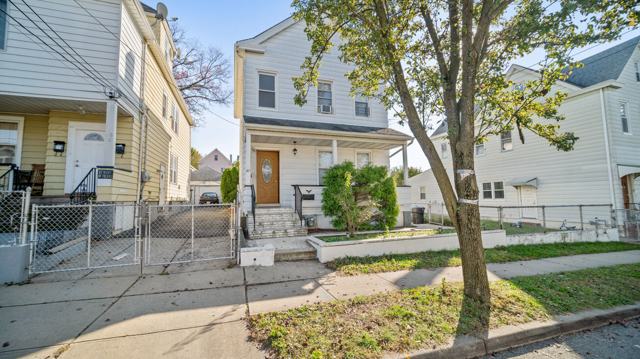 97 E Clifton Ave, Clifton, NJ 07011