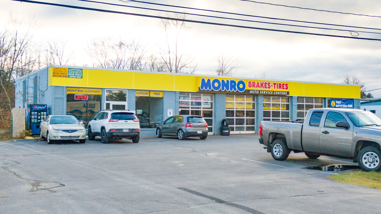 314 Quaker Rd, Queensbury, NY 12804