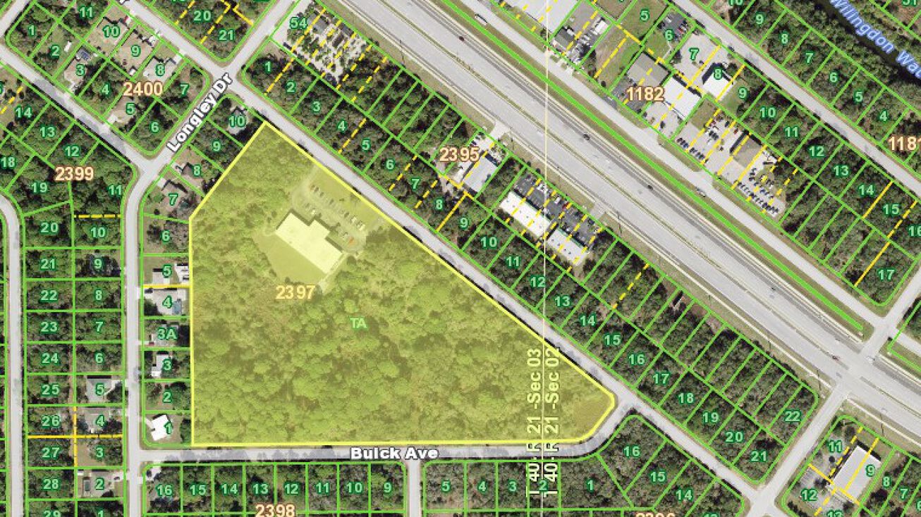 525 Bowman Terrace, Port Charlotte, FL 33953