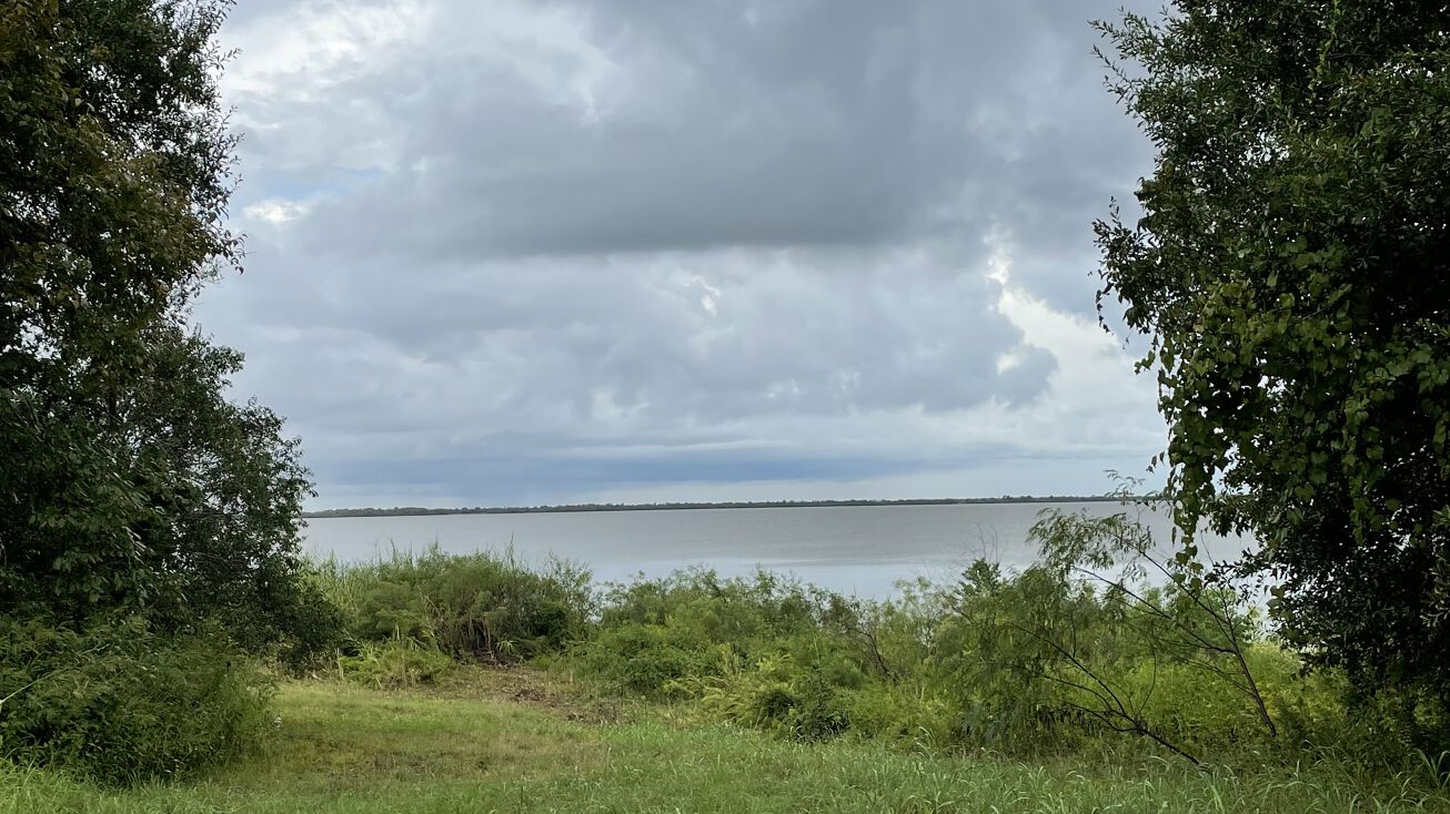 FM563, Anahuac, TX 77514