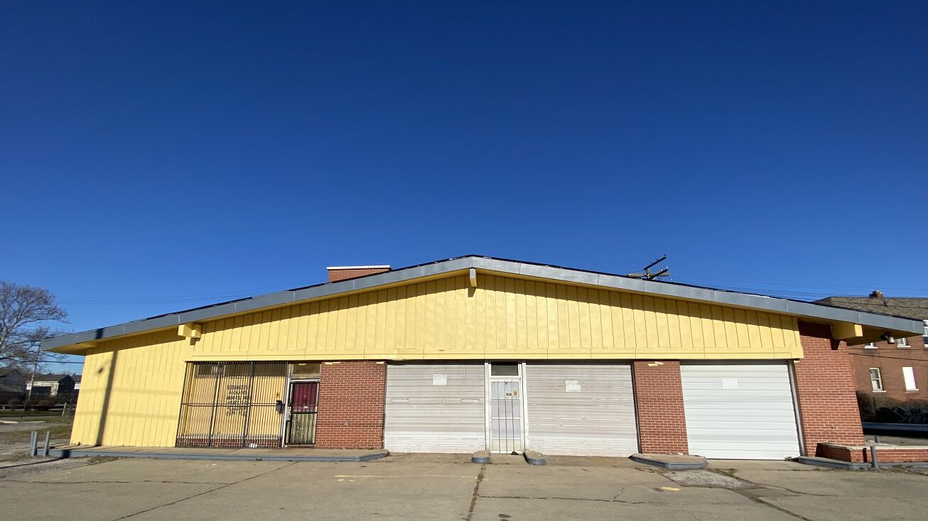 13001 Mack Ave, Detroit, MI 48215