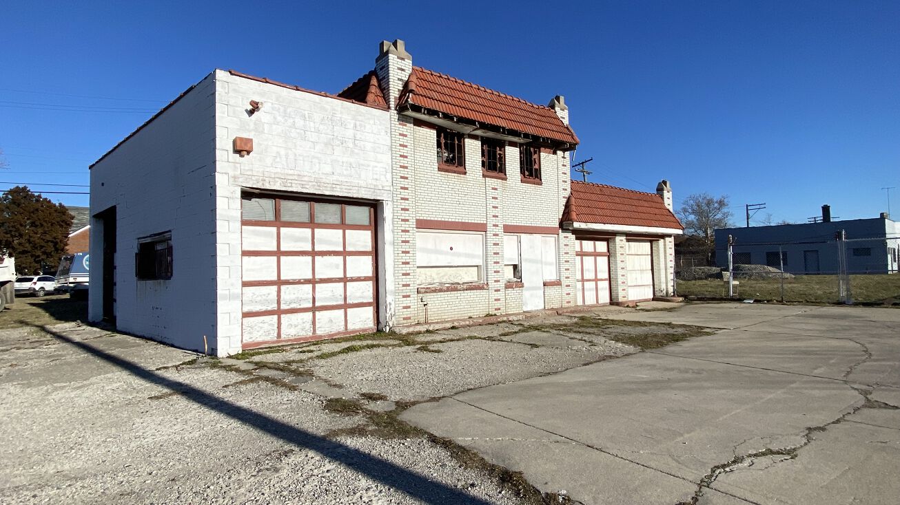 12901 Mack Ave, Detroit, MI 48215