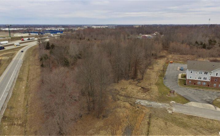 Pictures of Land property located at HERITAGE Avenue, Mt Vernon, IL 62864 for sales - image #1