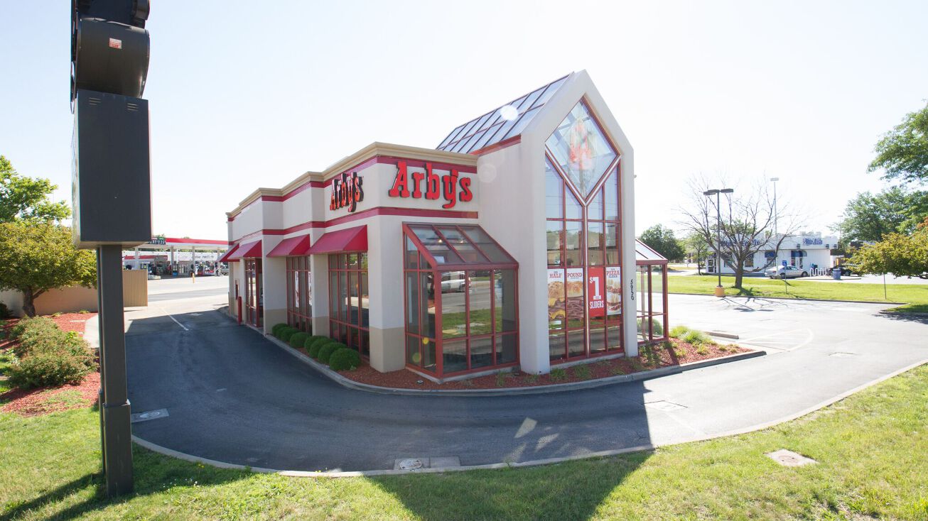 5950 Crawfordsville Rd, Speedway, IN 46224 Retail Property for Sale