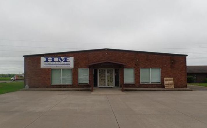 Pictures of Special Purpose property located at 3907 Ernestine Drive, Marion, IL 62959 for sales - image #1
