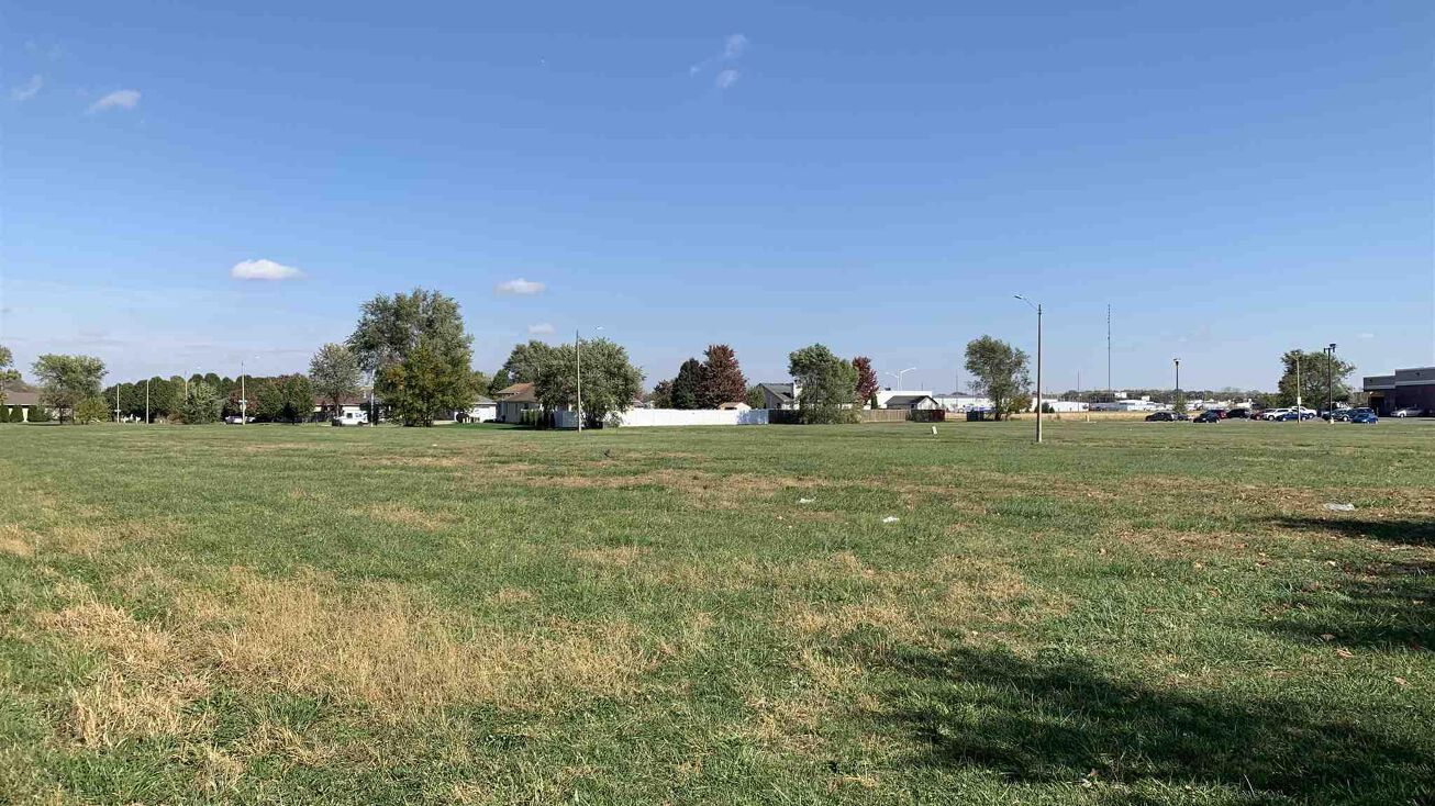 1119 Knoll Pointe Place, Springfield, IL 62704