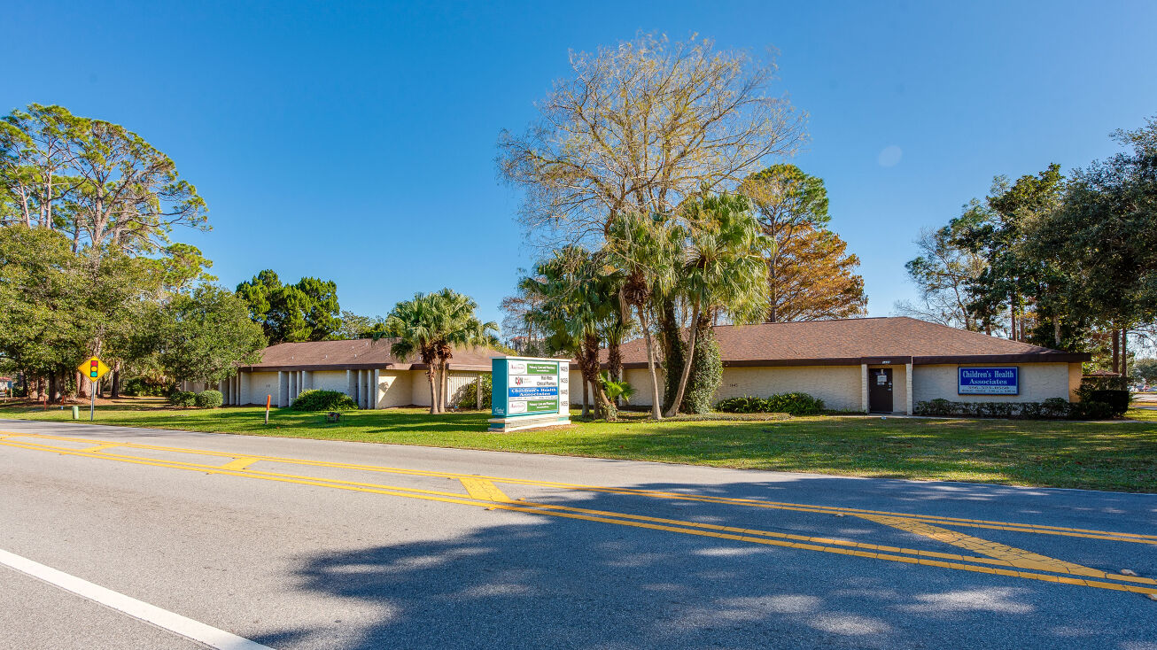 1435 Dunn Ave, Daytona Beach, FL 32114 Office Property for Sale 4477 S.F. Medical Office