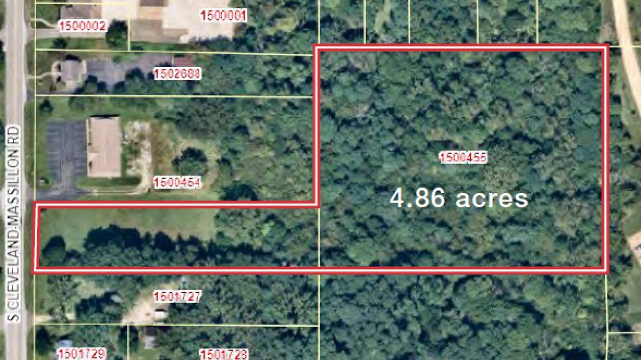 1113 S Cleveland Massillon Rd, Akron, OH 44321