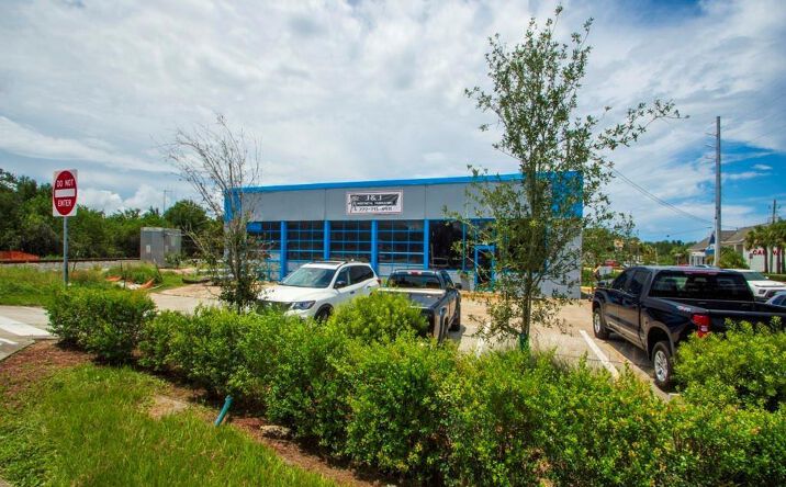 Pictures of Industrial property located at 415 Us Highway 1, Vero Beach, FL 32962 for sales - image #1