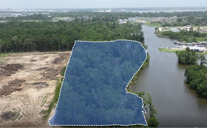 Pictures of Land property located at TBD Off Contraband Parkway, Lake Charles, LA 70601 for sales - image #1