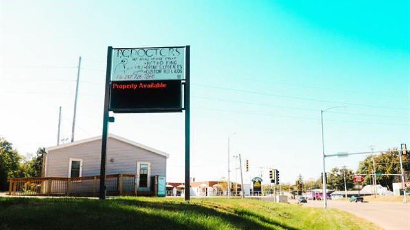 428 N Amos Ave, Springfield, IL 62702 Office Property for Sale 428