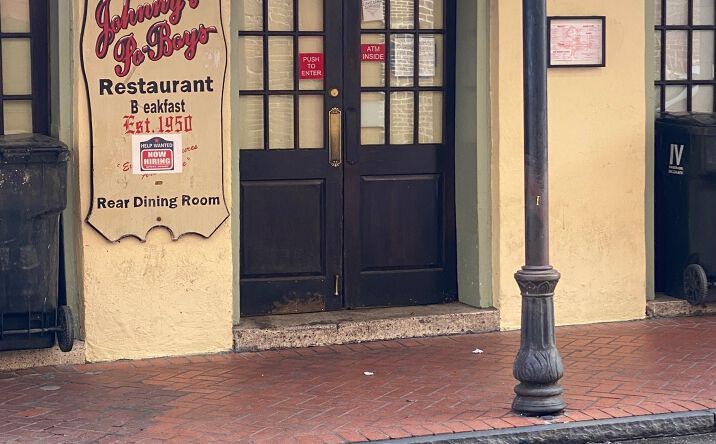Pictures of Retail property located at 511 St Louis St, New Orleans, LA 70130 for sales - image #1