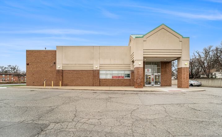 Pictures of Retail property located at 18585 Dale Street, Detroit, MI 48219 for sales - image #1