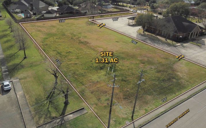 Pictures of Land property located at Fairmont Pkwy, Pasadena, TX 77504 for sales - image #1
