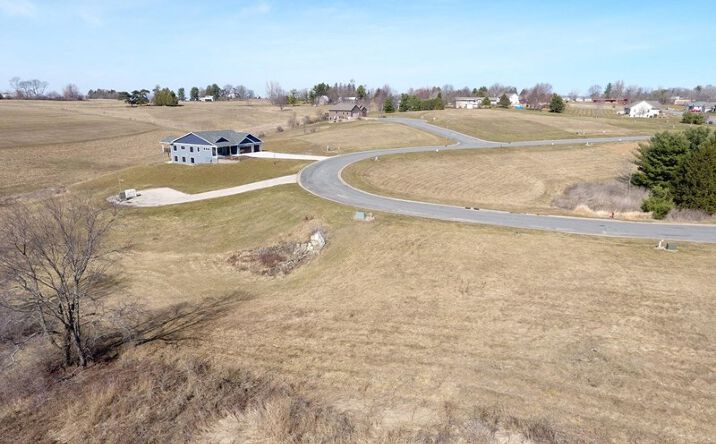 Pictures of Land property located at Lot 15 Crossing Meadows Subdivision, Viroqua, WI 54665 for sales - image #1