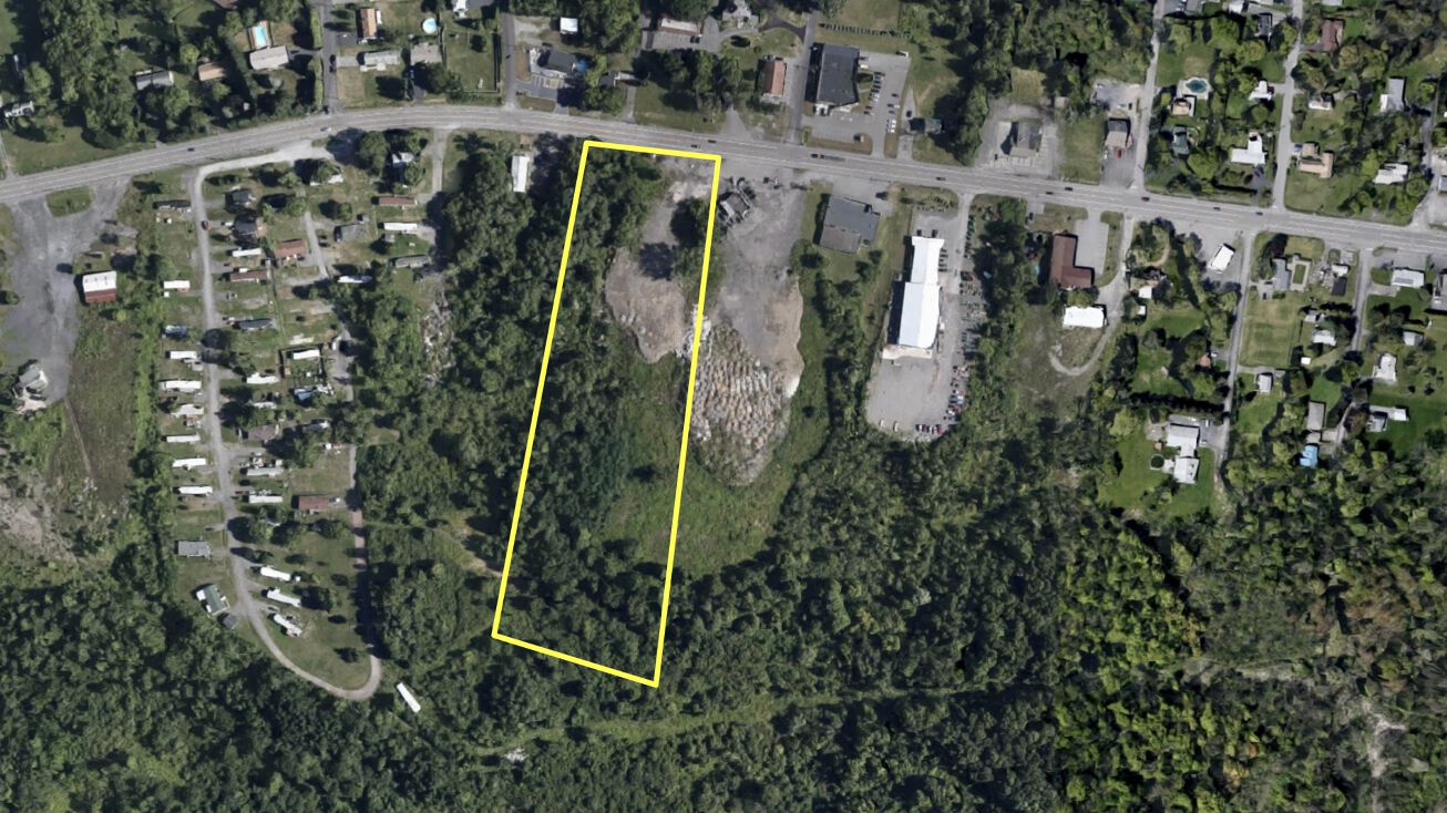 8156 Seneca Turnpike, Clinton, NY 13323