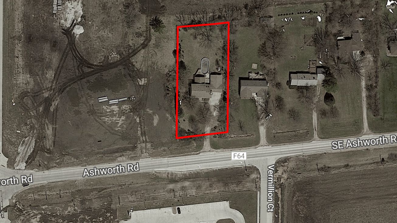 3255 Ashworth Rd, Waukee, IA 50263