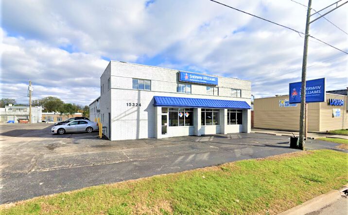15324 TELEGRAPH RD Redford MI 48239-3557 APN: 79 013 99 0007 000 ...