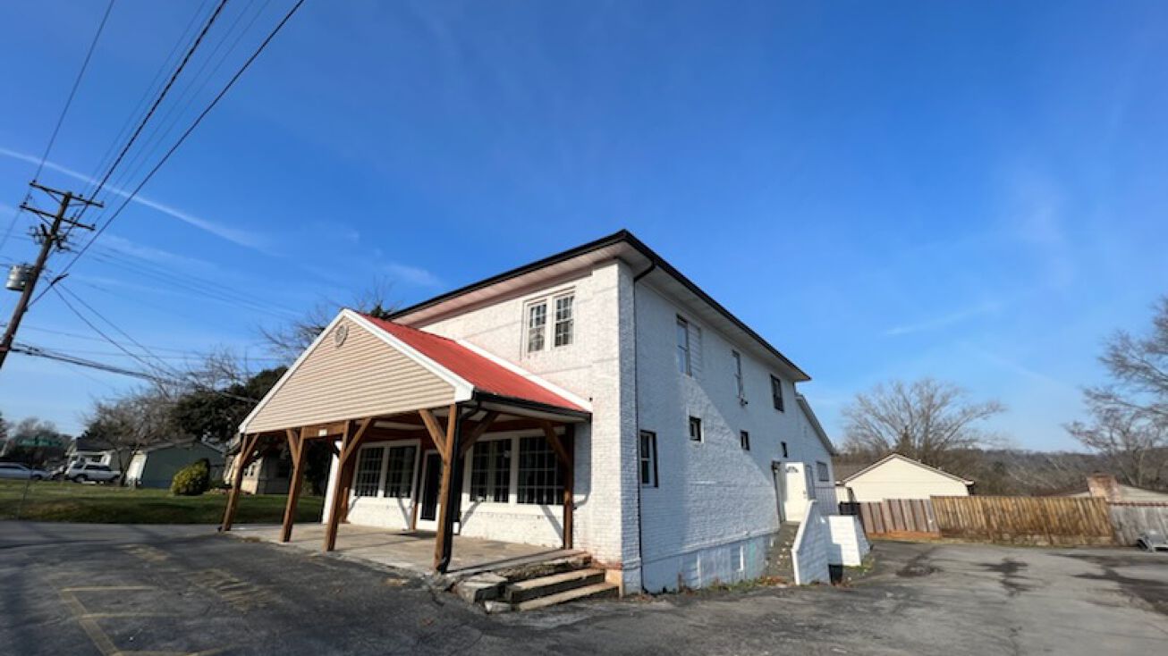 4301 Washington Pike, Knoxville, TN 37917 Multifamily Property for Sale