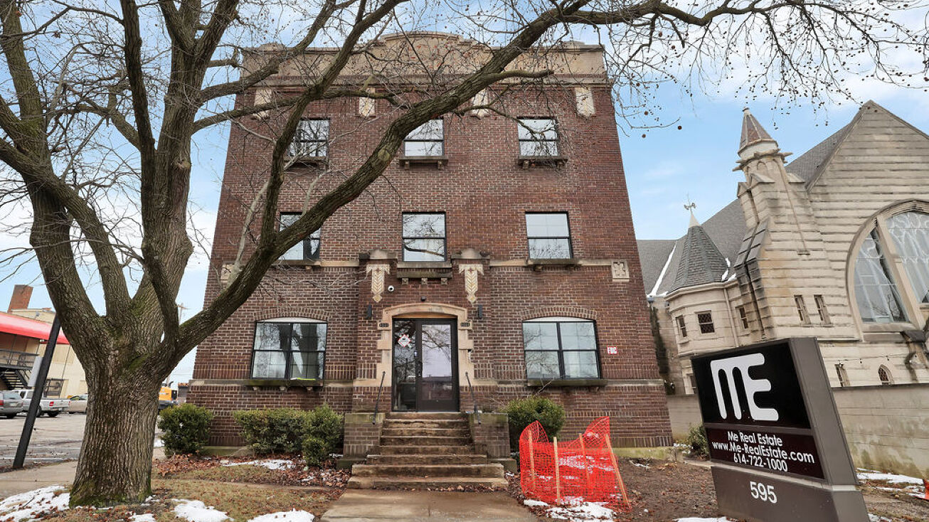 595 E Broad St, Columbus, OH 43215