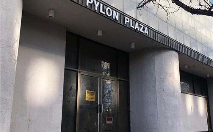 Pictures of Retail property located at 708 Minnesota Avenue, Kansas City, KS 66101 for sales - image #1
