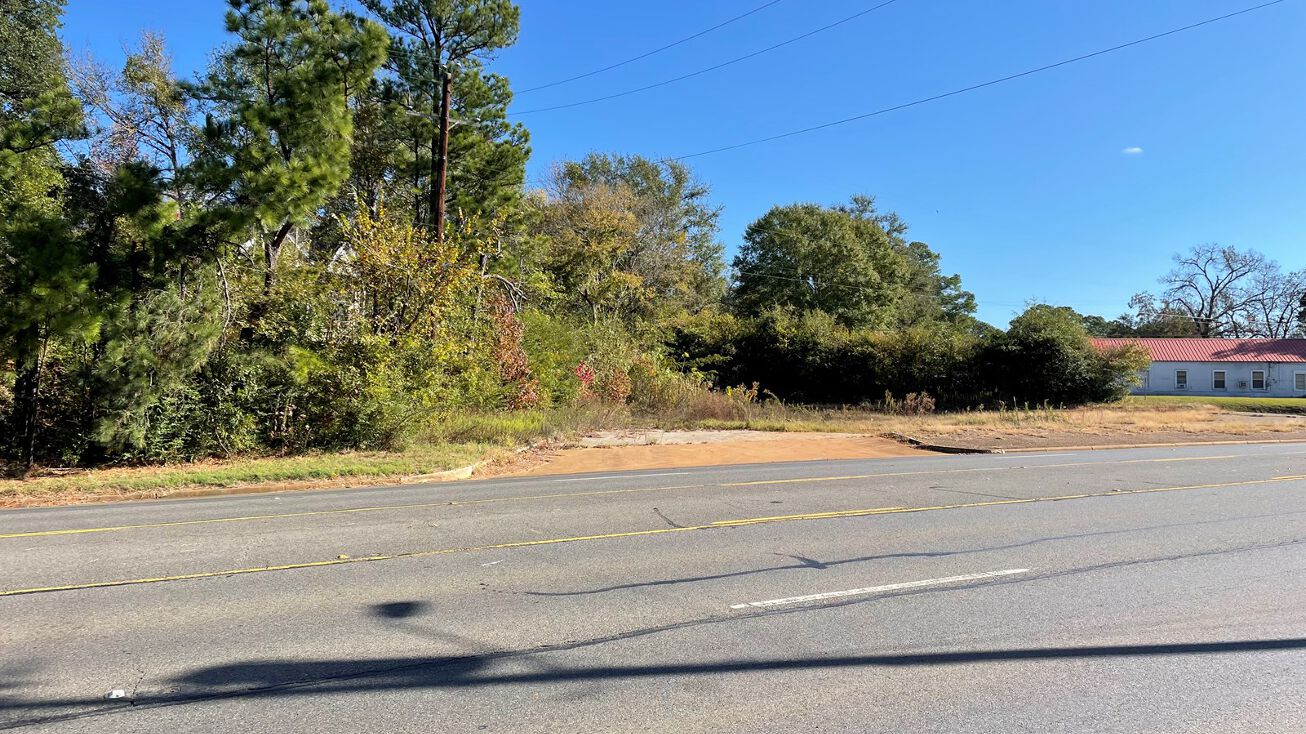 463 S. Dickinson Dr., Rusk, TX 75785 Land for Sale 463 S. Dickinson Dr