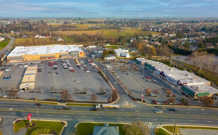Pictures of Retail property located at 2405 Covered Bridge Dr, Lancaster, PA 17602 for comps - image #1
