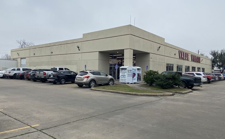 Pictures of Industrial property located at 6425 Harrisburg Blvd, Houston, TX 77011 for sales - image #1