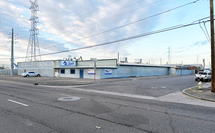 Pictures of Industrial property located at 802 S 23rd Ave, Phoenix, AZ 85009 for comps - image #1